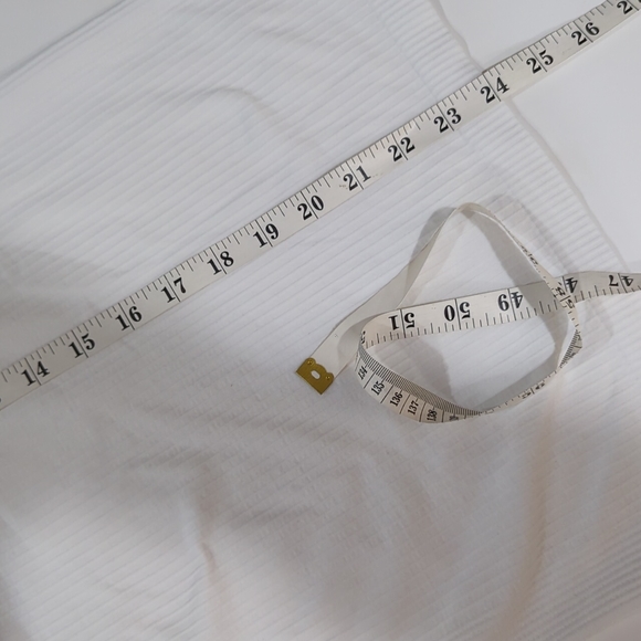 Lululemon Ebb to Street Tank II White Size 8 Racerback w1ax1s - Picture 8 of 9